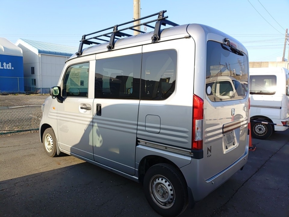 HONDA N-VAN
