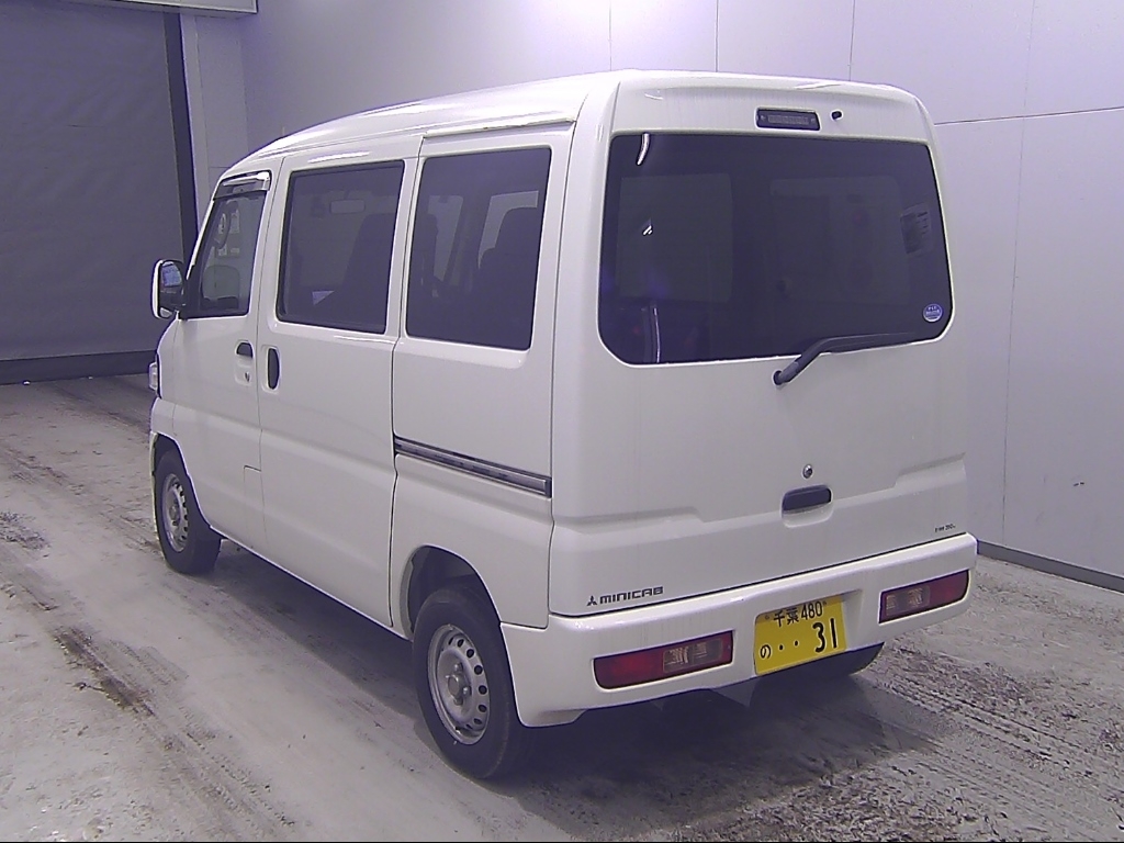 MITSUBISHI MINICAB