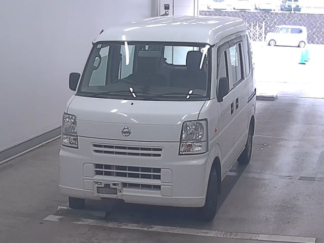 NISSAN NV100 CLIPPER