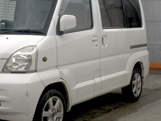 MITSUBISHI TOWN BOX WIDE
