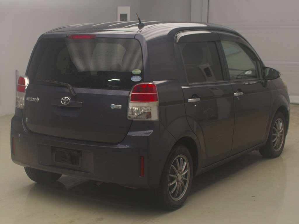 TOYOTA SPADE