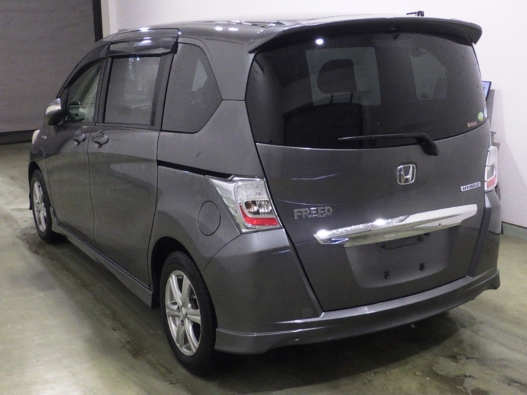 HONDA FREED