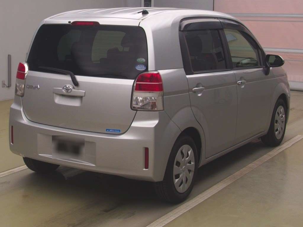 TOYOTA SPADE