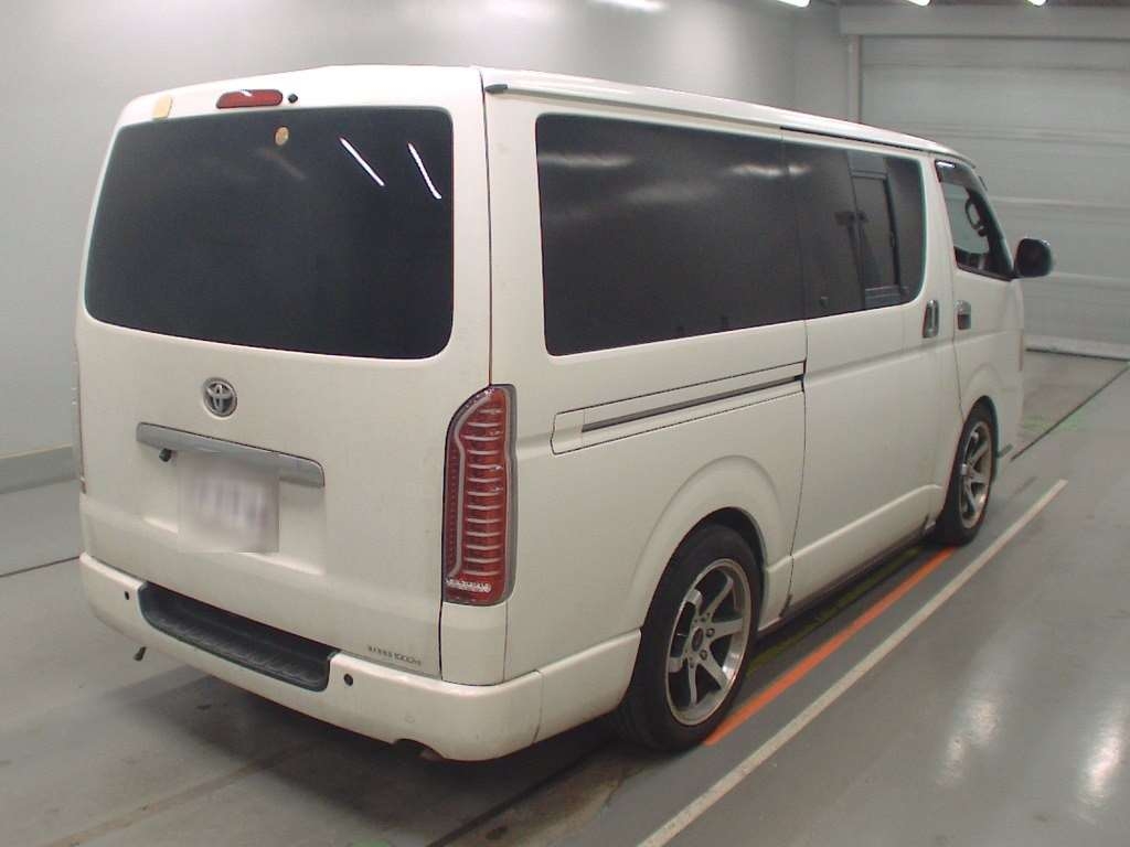TOYOTA REGIUS ACE