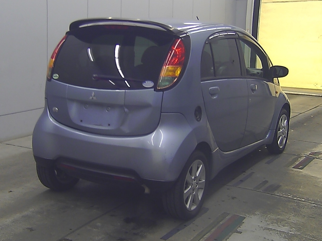 MITSUBISHI I