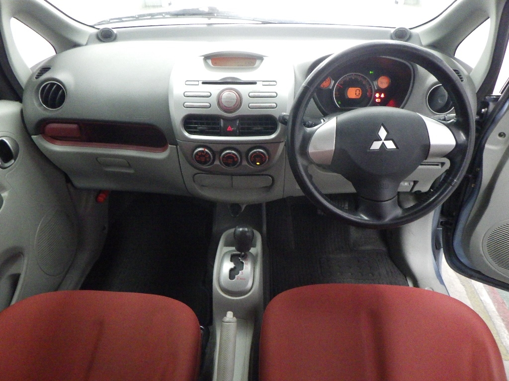 MITSUBISHI I