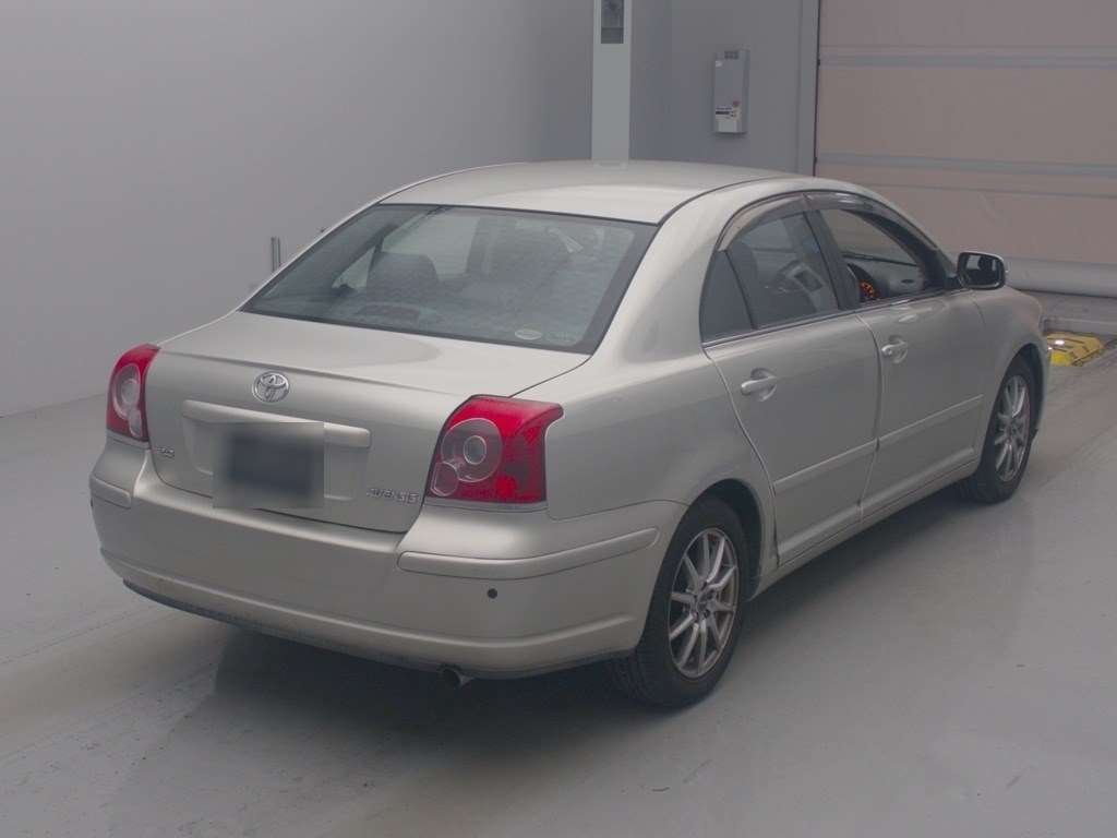TOYOTA AVENSIS
