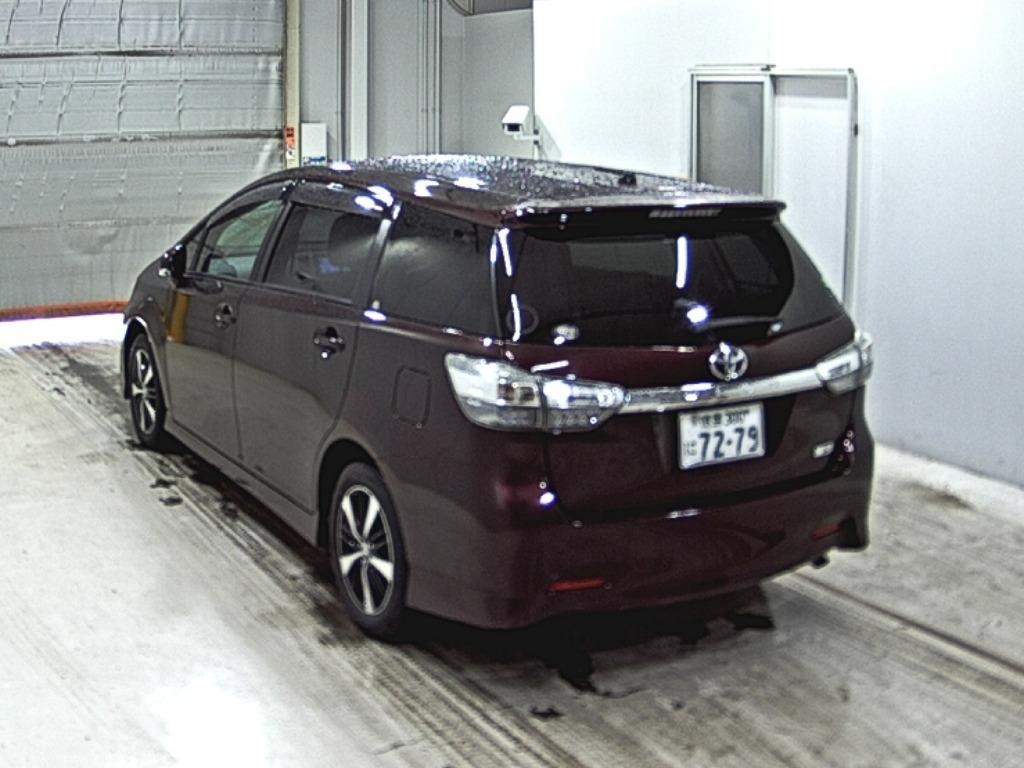 TOYOTA WISH