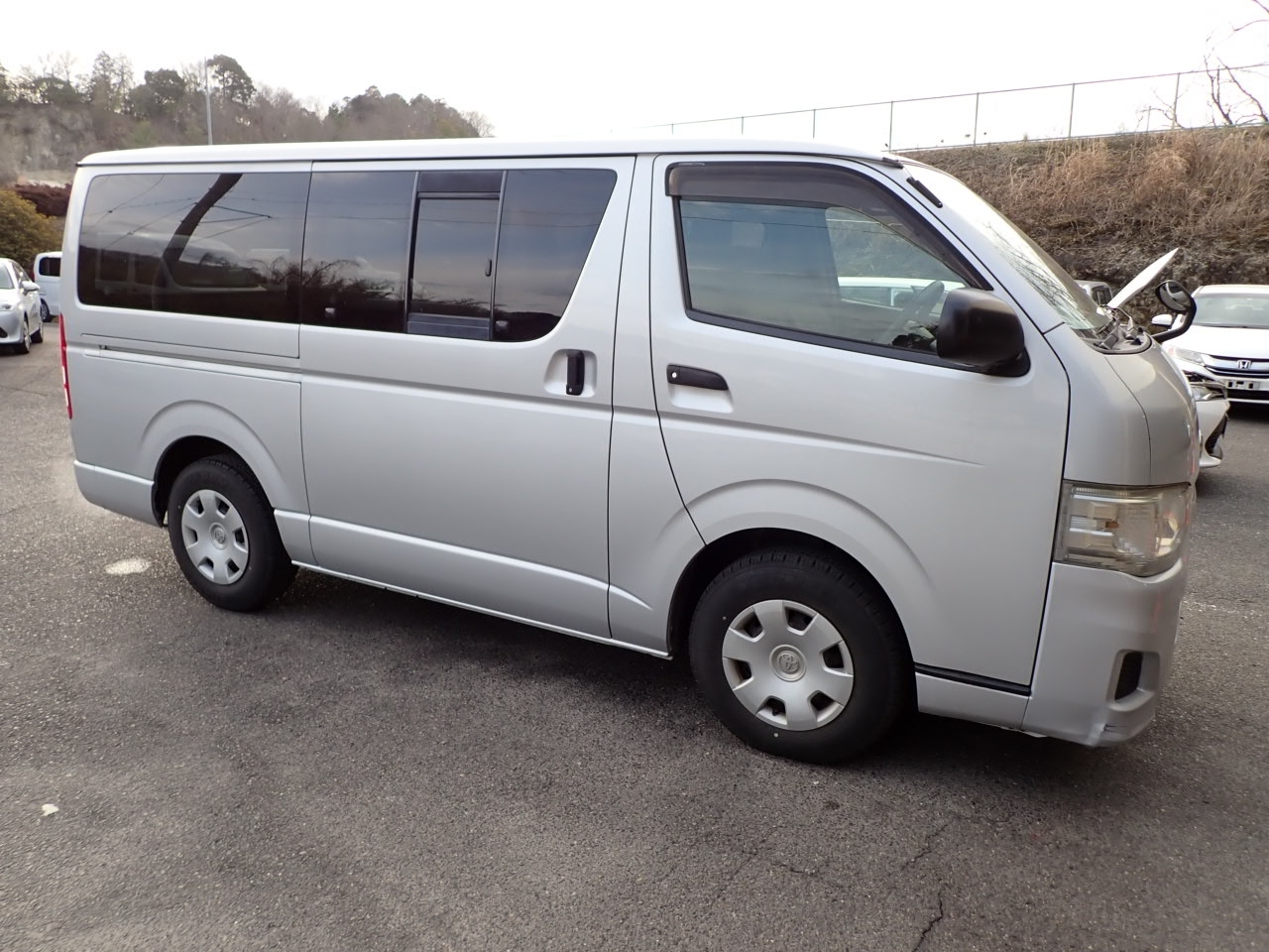 TOYOTA REGIUS ACE