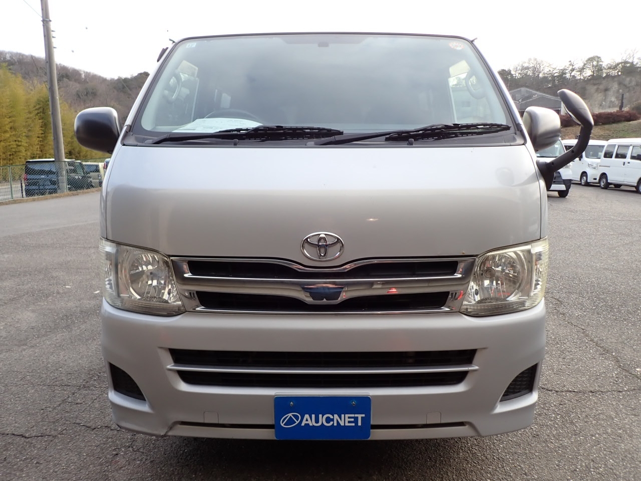 TOYOTA REGIUS ACE