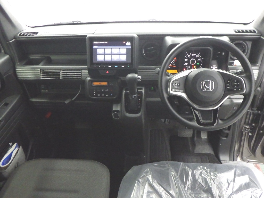 HONDA N-VAN