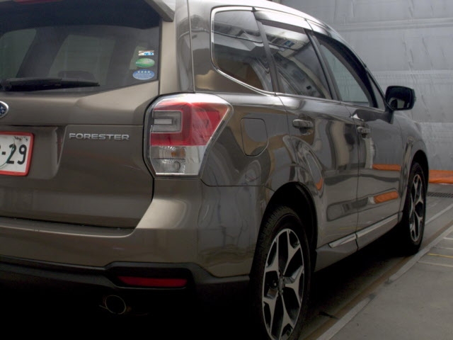 SUBARU FORESTER