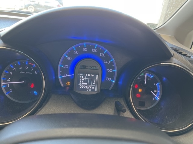 HONDA FIT SHUTTLE