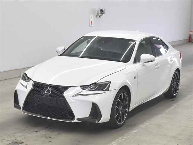 LEXUS IS300H