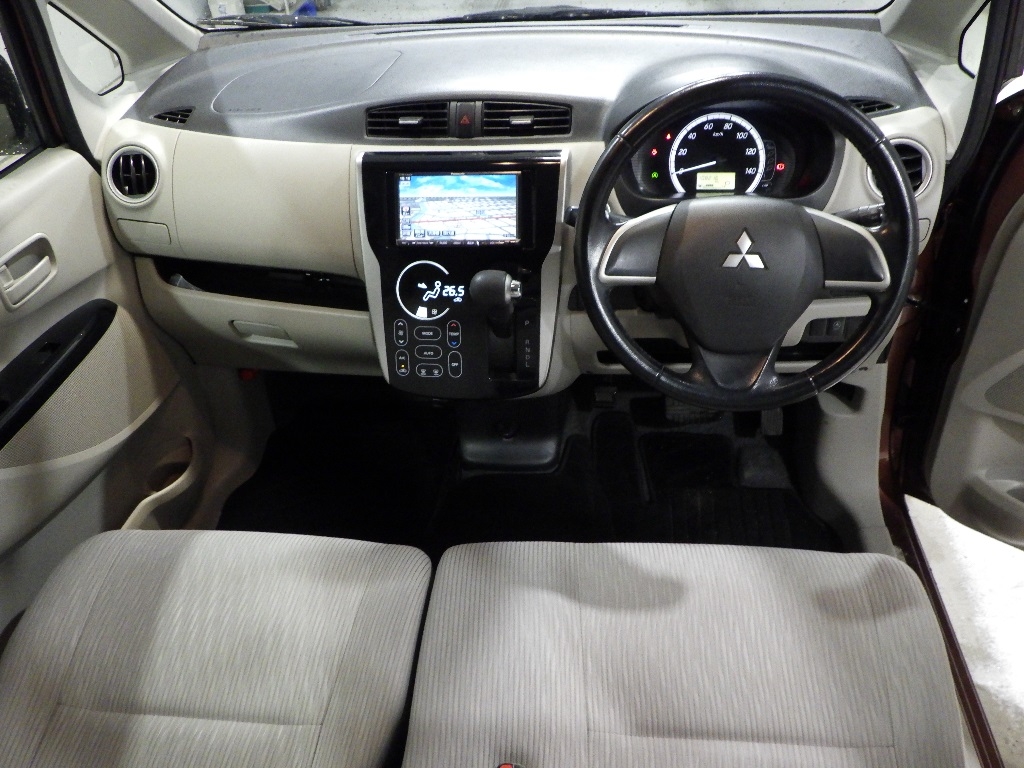 MITSUBISHI EK WAGON
