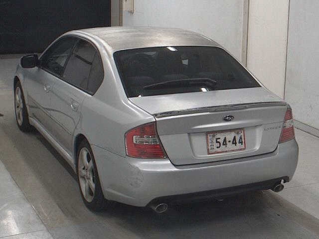 SUBARU LEGACY B4