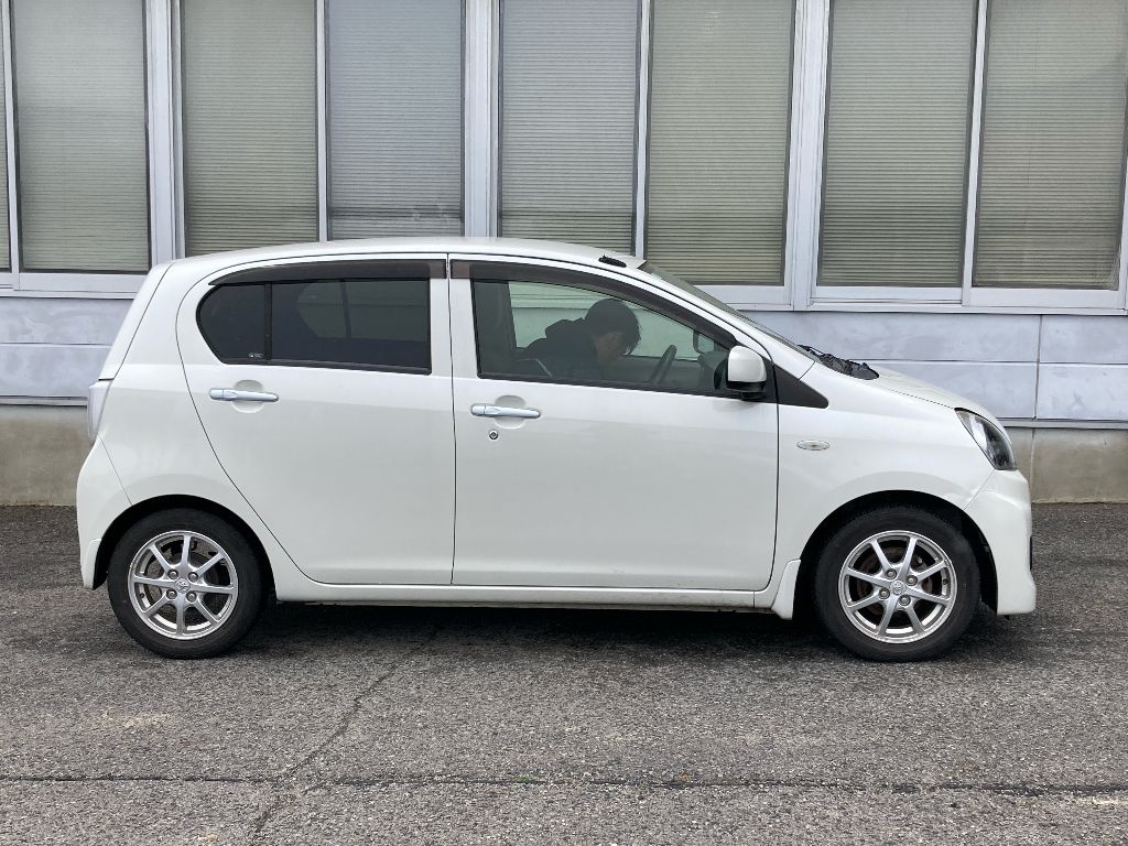 TOYOTA PIXIS EPOCH