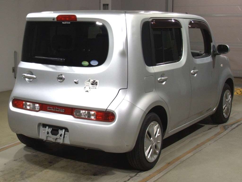 NISSAN CUBE