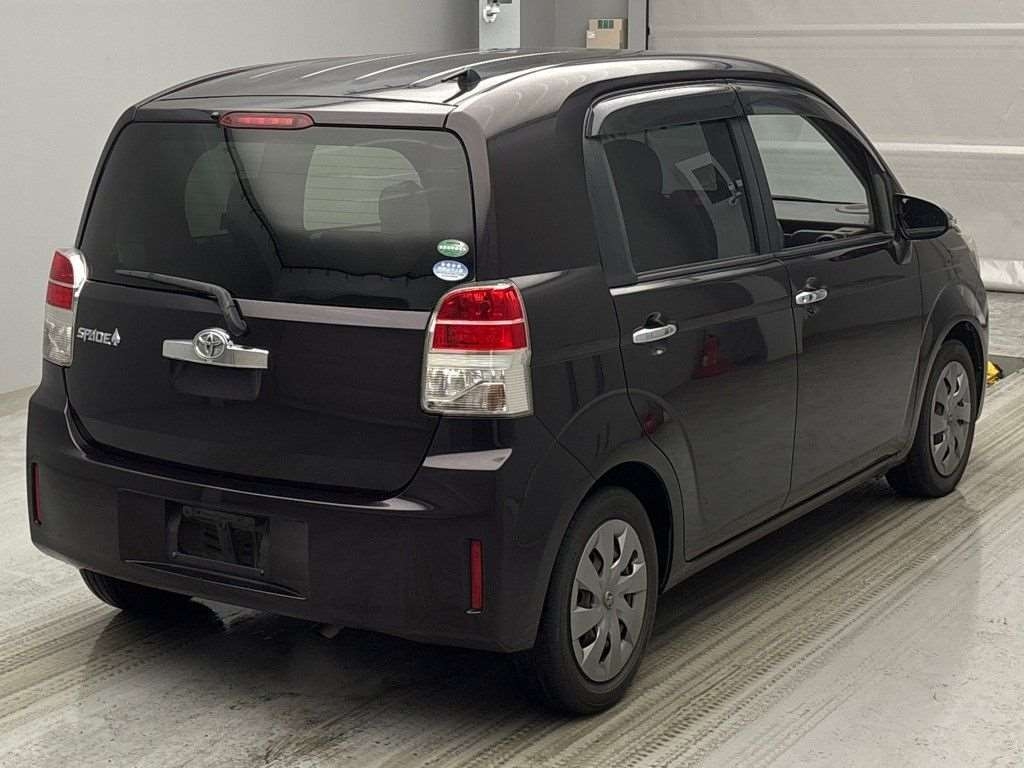 TOYOTA SPADE