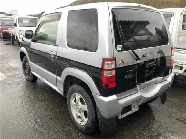 MITSUBISHI PAJERO MINI