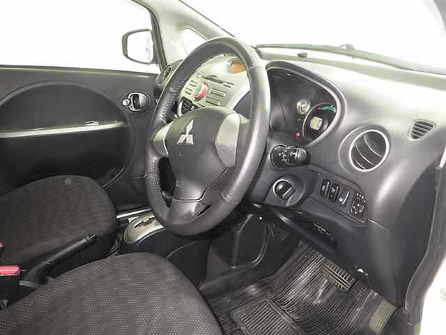 MITSUBISHI I-MIEV
