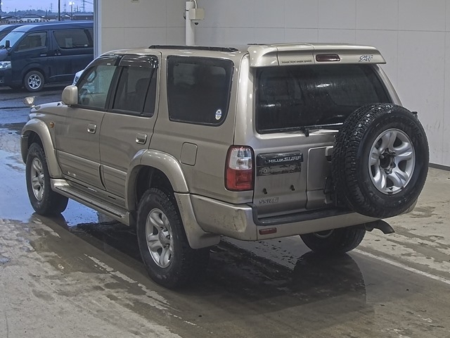 TOYOTA HILUX SURF