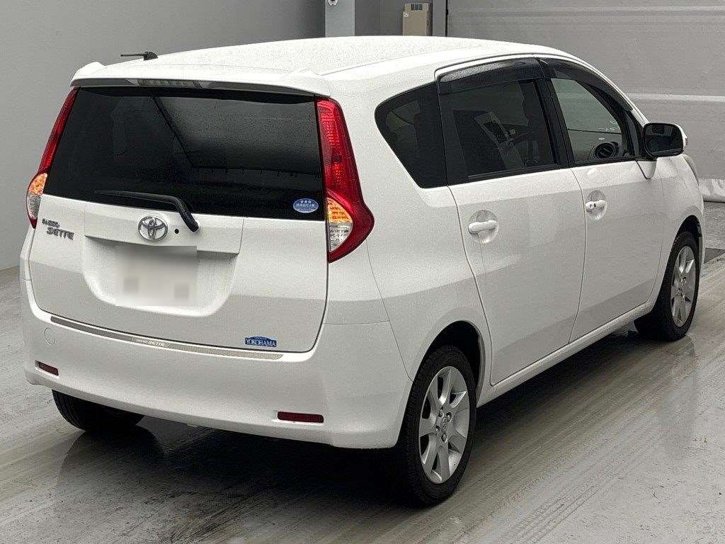 TOYOTA PASSO SETTE
