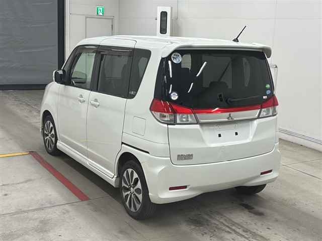 MITSUBISHI DELICA D:2