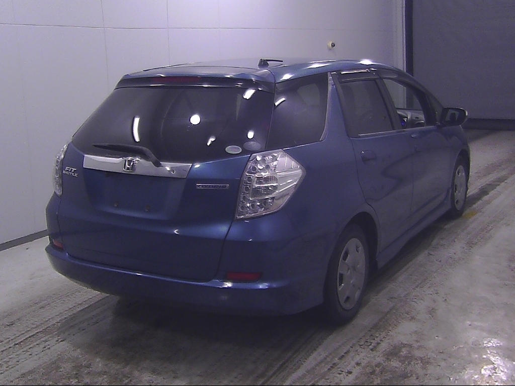 HONDA FIT SHUTTLE
