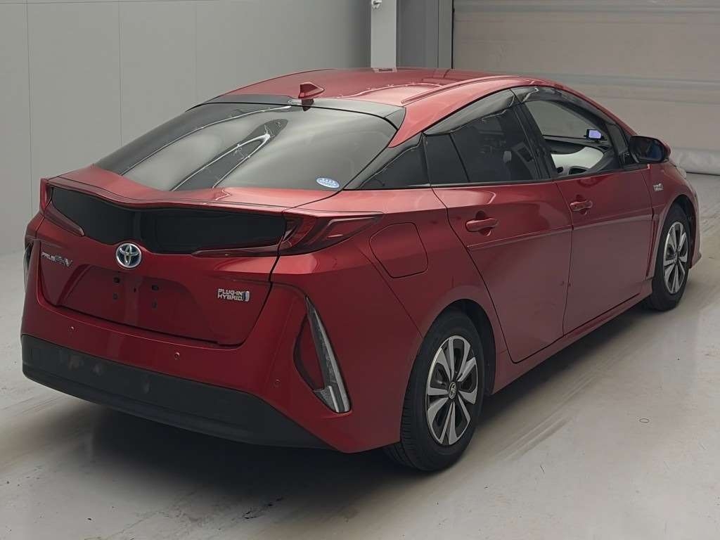TOYOTA PRIUS PHV