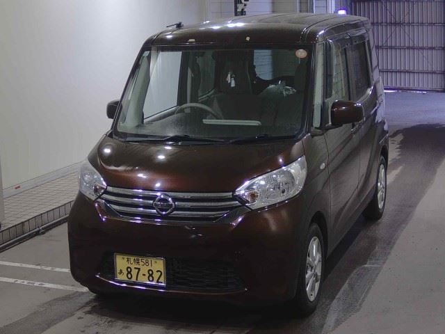 NISSAN DAYZ ROOX