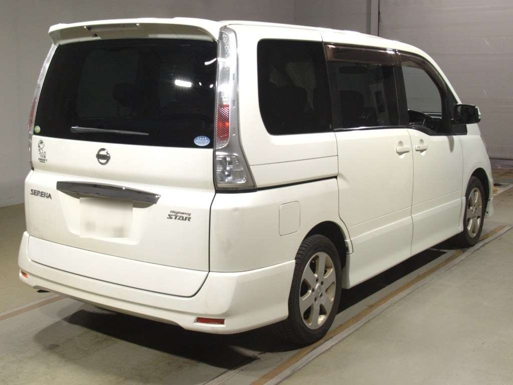 NISSAN SERENA
