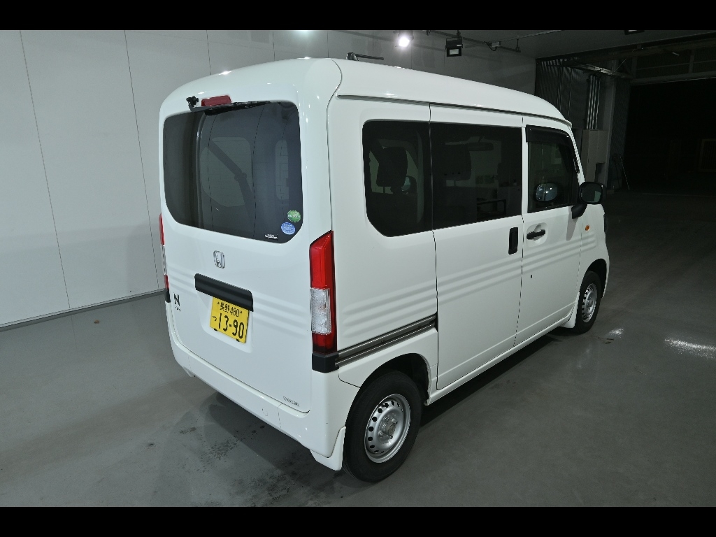HONDA N-VAN