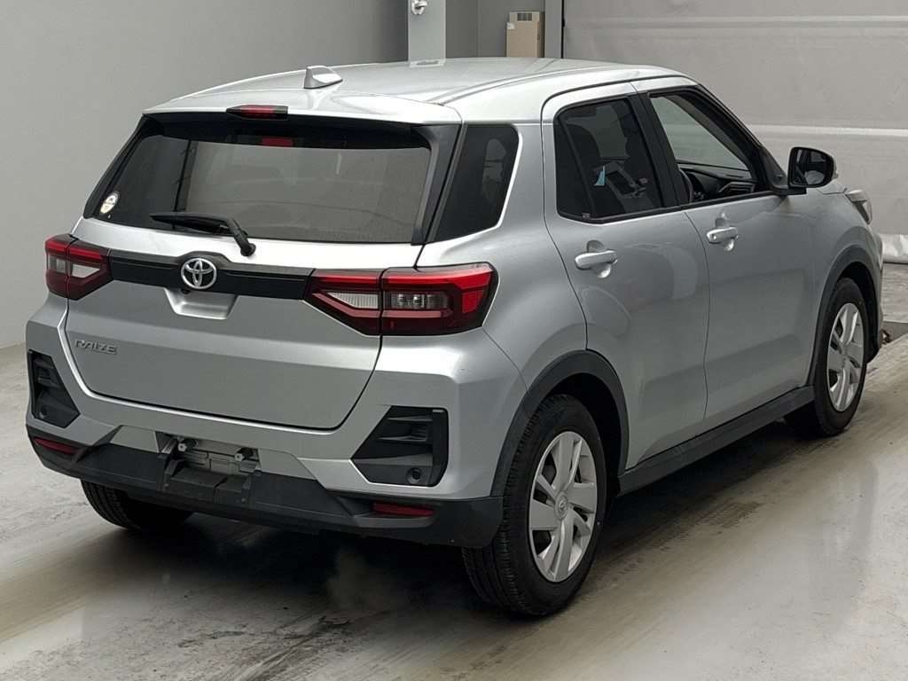 TOYOTA RAIZE