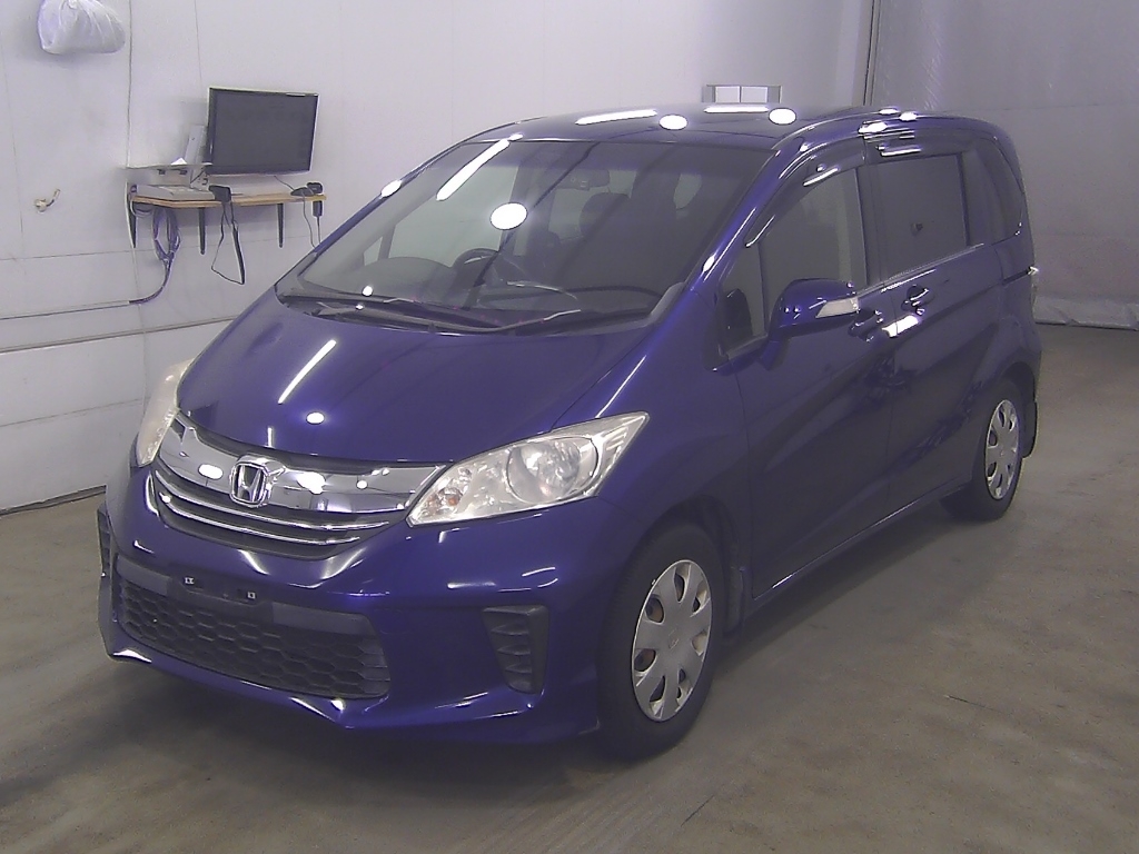 HONDA FREED