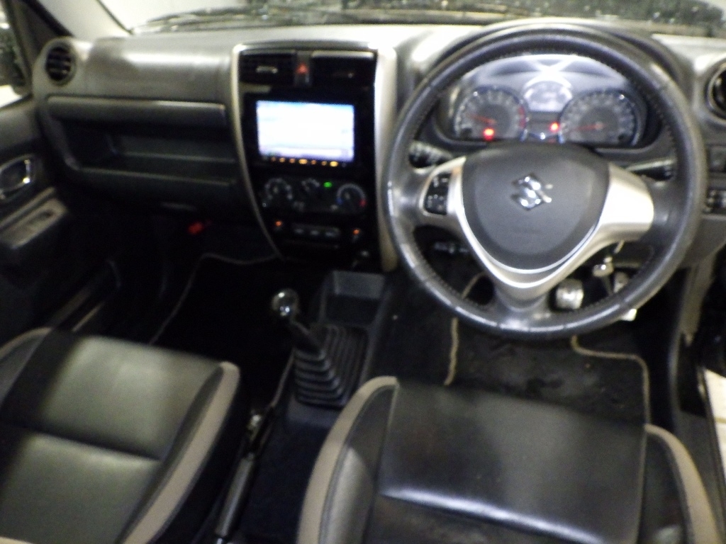 SUZUKI JIMNY
