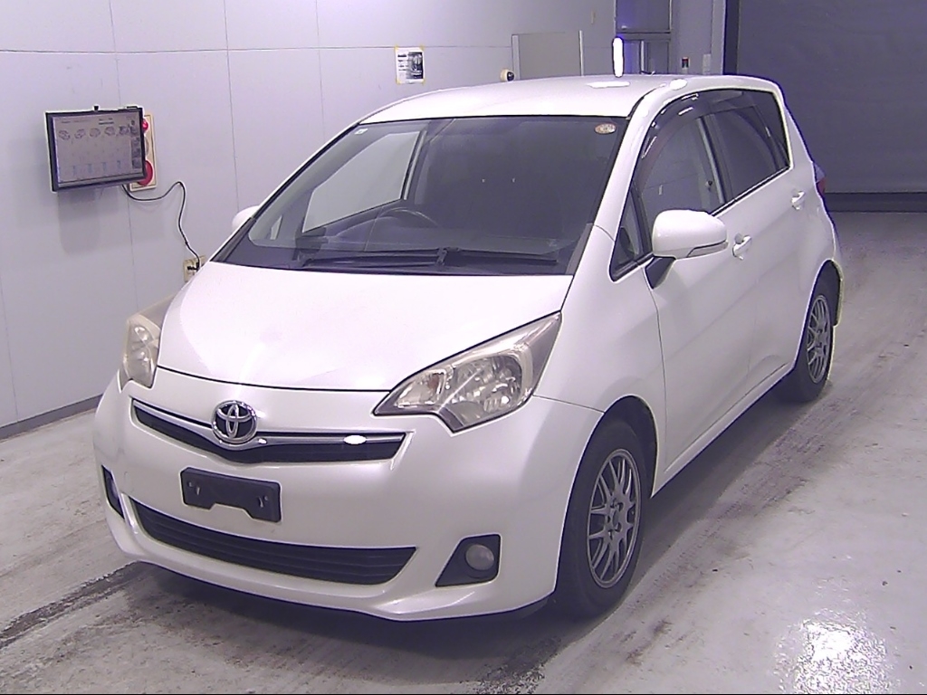 TOYOTA RACTIS