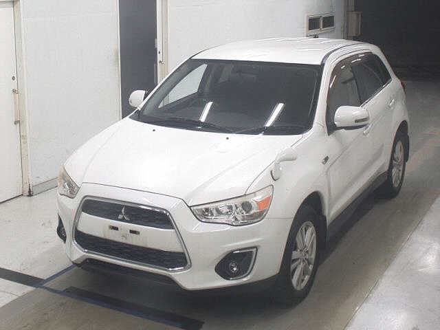 MITSUBISHI RVR