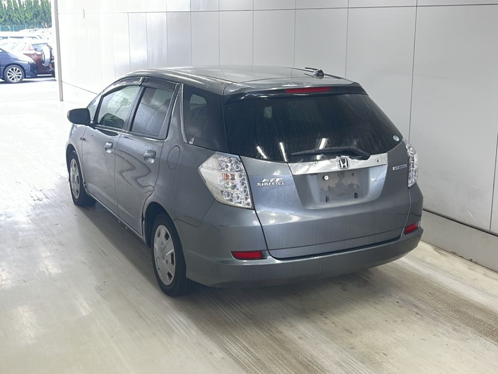HONDA FIT SHUTTLE