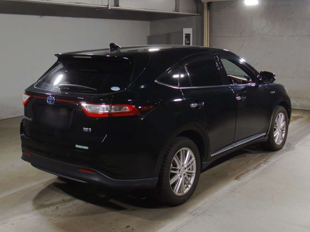 TOYOTA HARRIER