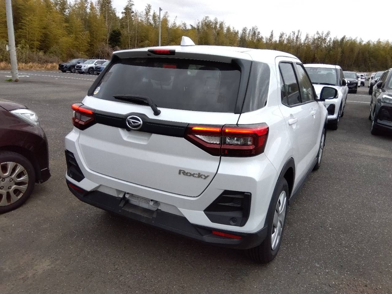 DAIHATSU ROCKY