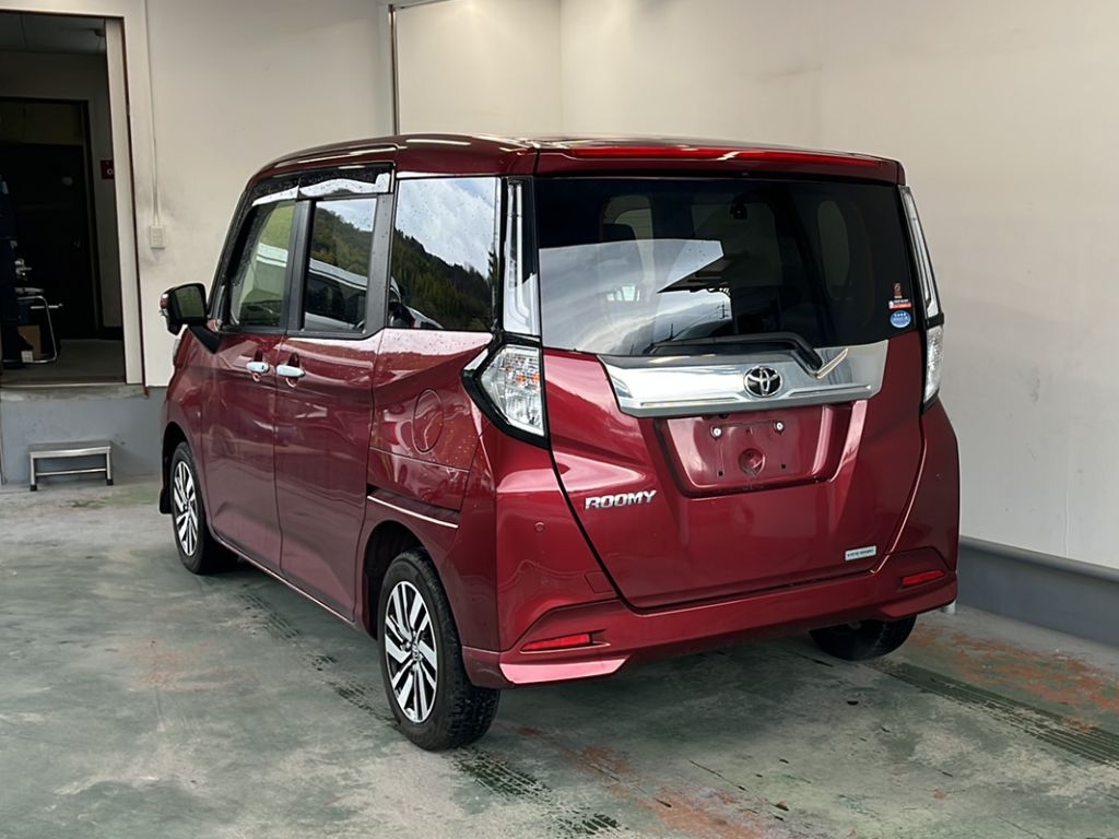 TOYOTA TANK