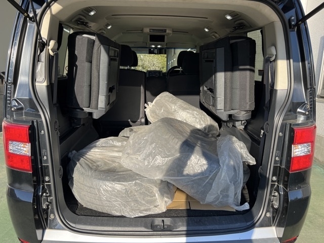 MITSUBISHI DELICA D:5