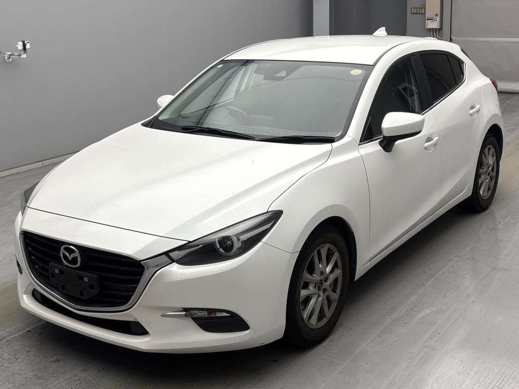 MAZDA AXELA
