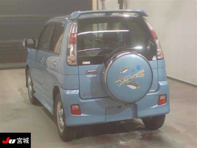 DAIHATSU TERIOS KID