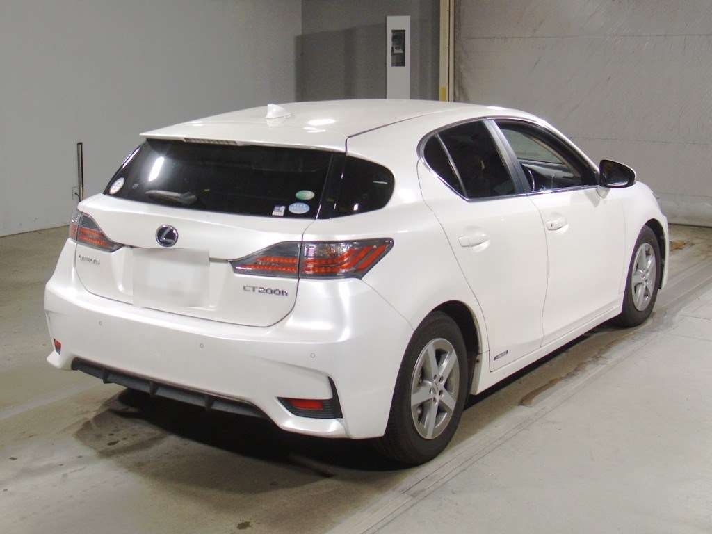 LEXUS CT200H