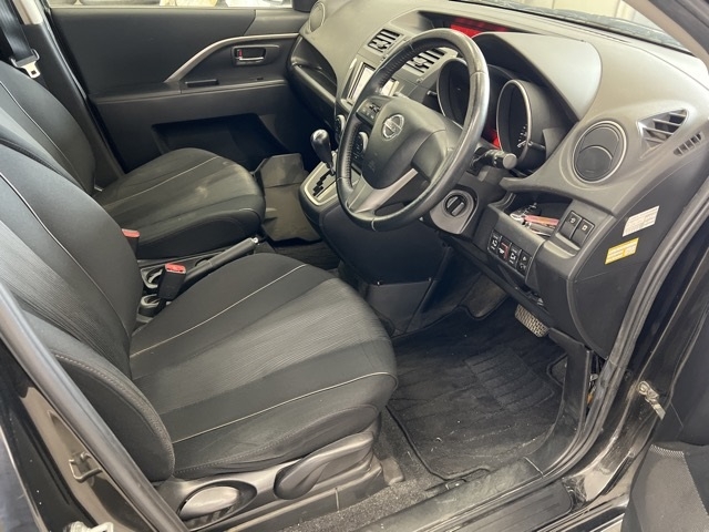 NISSAN LAFESTA