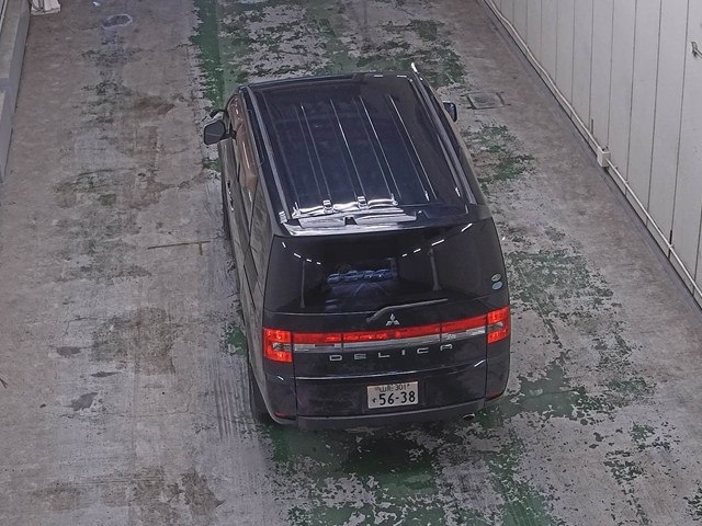 MITSUBISHI DELICA D:5