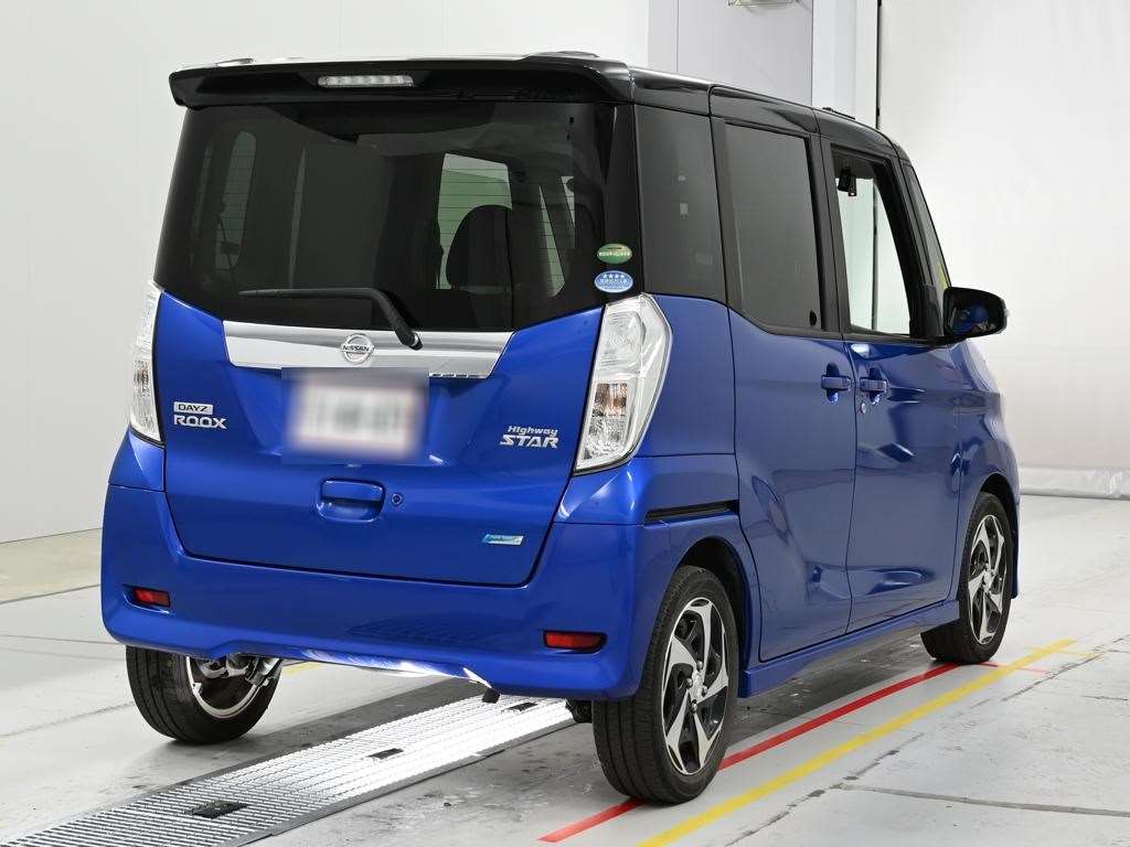 NISSAN DAYZ ROOX