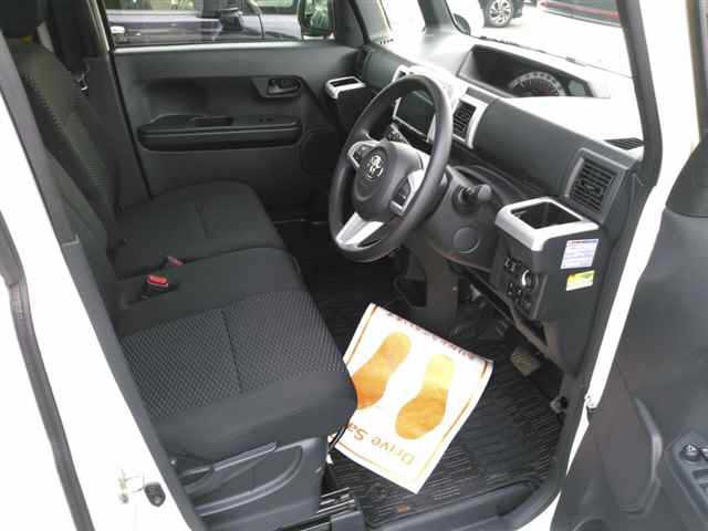 TOYOTA PIXIS MEGA